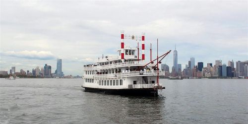HALLOWEEN PARTY CRUISE OCT 31st - PIER 36 Ft KPOP DJ CHEN & MORE