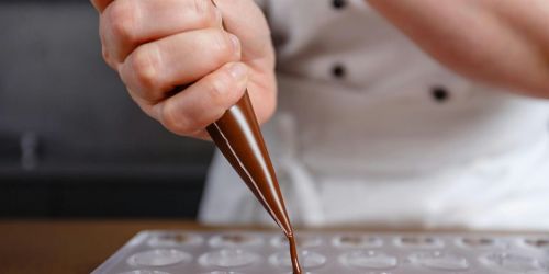 Halloween Edition Hands-On: Chocolate Making