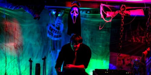ABSENT 037: HALLOWEEN EMO NIGHT GALWAY